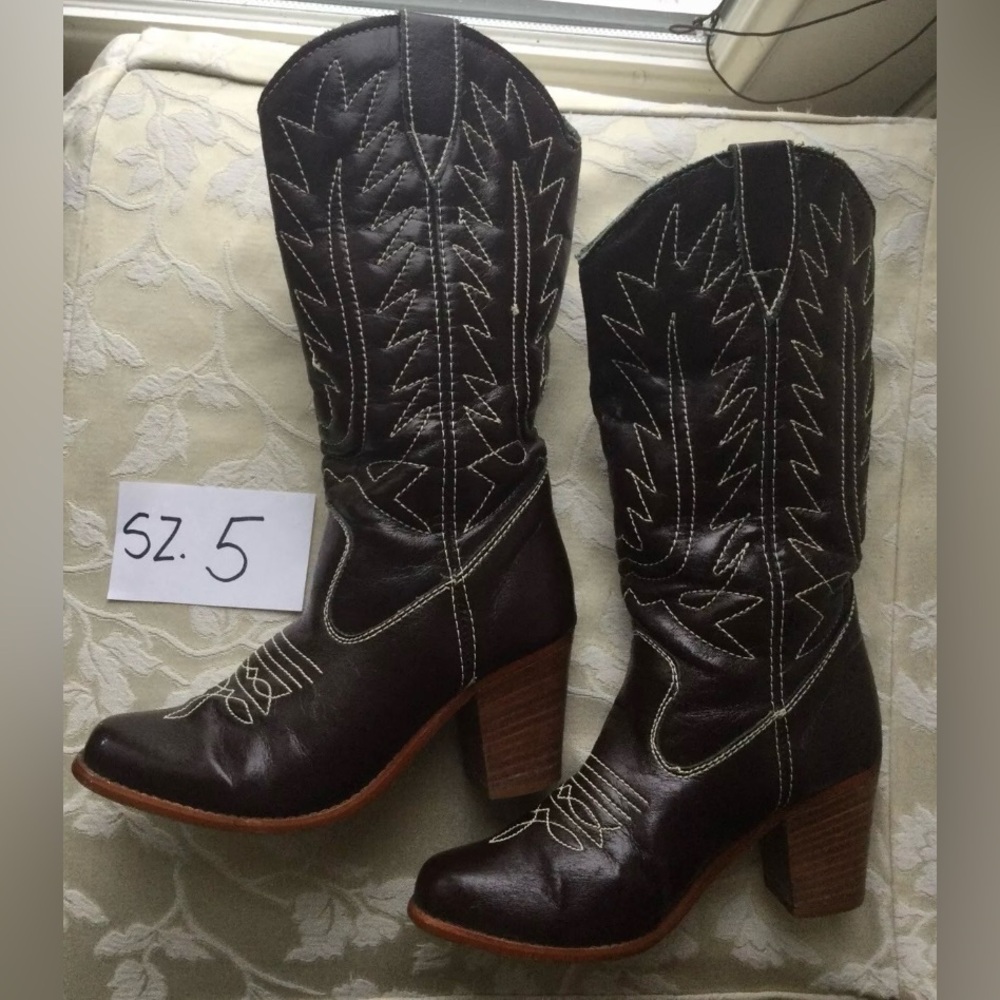 Vintage Motgomery Ward womens western caoboy boots, size 5